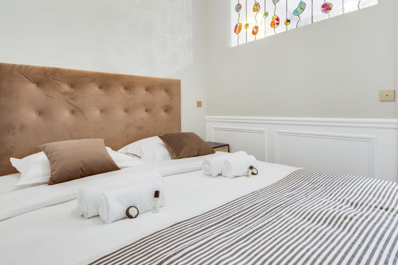 Guestready - Lovely Flat In Central Paris Near Notre-Dame Apartman Kültér fotó